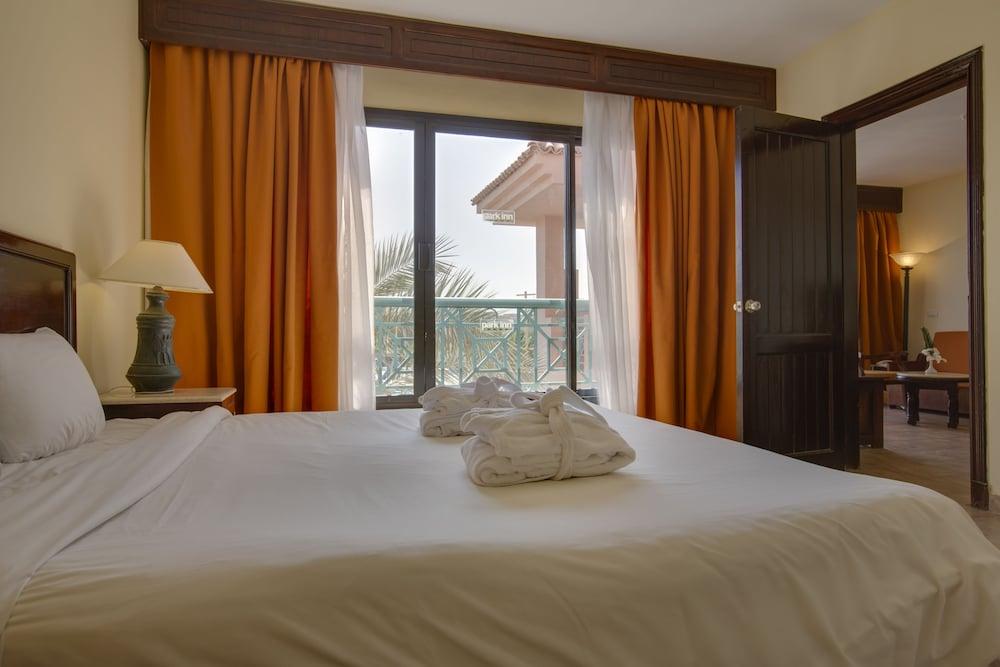 Parrotel Aqua Park Resort Sharm el-Sheikh Exteriör bild